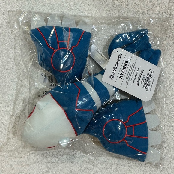 Pokémon Center Kyogre Poké Plush - 15 1/2 In.   New with tags - Picture 4 of 4